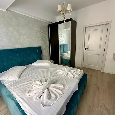 Mareblu Summerland * Mamaia