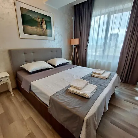 Mareblu Summerland * Mamaia