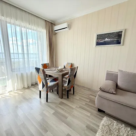 Mareblu Summerland Apartman Mamaia